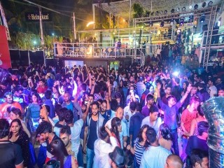 गोव्यात नाईट क्लब्समध्ये ‘होळी पार्ट्यां’चे आयोजन