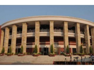 विधीमंडळात प्रवेशासाठी प्रवेशपत्रिकांची दीड सहस्र रुपयांत विक्री !
