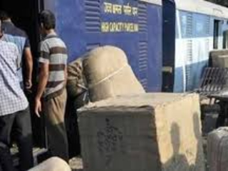 देहली येथून गोव्‍यात खोट्या कागदपत्रांच्‍या आधारे गोमांसाची वाहतूक