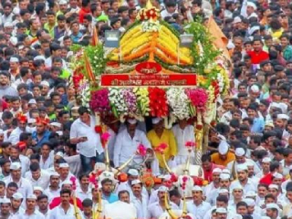 पुणे येथील संतश्रेष्ठ ज्ञानेश्वर माऊलींच्या पालखीच्या मुक्कामाचे ठिकाण पालटणार !