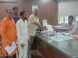 श्री विठ्ठल-रुक्मिणी मंदिरे समितीचे माजी व्यवस्थापक बालाजी पुदलवाड यांच्या आर्थिक गैरव्यवहारांची चौकशी करा !