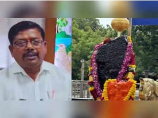 (म्हणे) ‘शनिशिंगणापूर न्यासाकडून नागरी हक्काचे उल्लंघन !’
