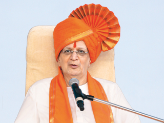 योगतज्ञ प.पू. दादाजी वैशंपायन यांच्या ‘प.पू. डॉक्टरांवर सरस्वतीदेवीचा वरदहस्त आहे’, या वचनाविषयी साधकाचे झालेले चिंतन !