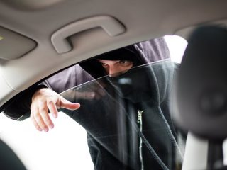 Australia Indian Attacked : ॲडलेड (ऑस्ट्रेलिया) येथे भारतीय युवकावर वर्णद्वेषातून प्राणघातक आक्रमण