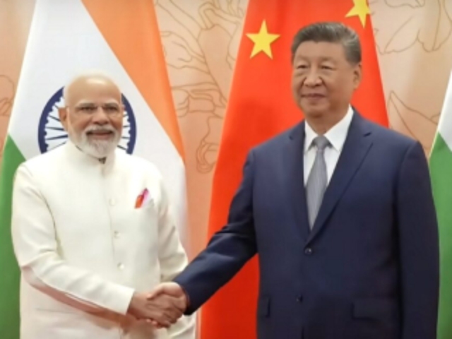 PM Modi China President Meet : विश्वास, आदर आणि संवेदनशीलता यांद्वारे दोन्ही देशांमधील संबंध वाढवण्यासाठी वचनबद्ध ! – पंतप्रधान