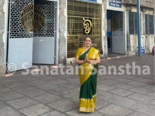 तिरुत्तणि (तमिळनाडू) येथील सुब्रमण्य स्वामी मंदिरातील भगवान कार्तिकेयाचे जीवनाडीपट्टी वाचक पू. डॉ. ॐ उलगनाथन् आणि श्रीचित्‌शक्ति (सौ.) अंजली मुकुल गाडगीळ यांनी घेतले दर्शन !