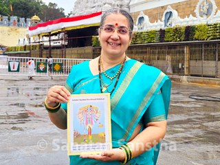 श्री बालाजीच्या कृपेने ‘सनातन राष्ट्र शंखनाद महोत्सव’ निर्विघ्नपणे पार पडल्याने श्रीचित्‌शक्ति (सौ.) अंजली मुकुल गाडगीळ यांनी त्याच्या चरणी केली भावपूर्ण कृतज्ञता व्यक्त !