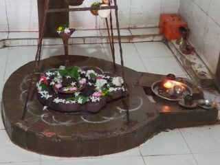 महसूल अधिनियमाच्या कलमाचा गैरवापर करून देवस्थान भूमीवर तहसीलदारांकडून बेकायदेशीर नोंद !