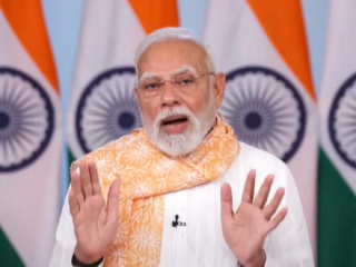 PM Modi Visits Manipur: ‘शांततेच्या मार्गावर पुढे चला, मी तुमच्यासमवेत आहे ! – पंतप्रधान