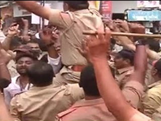 मिरज येथे ‘डीजेमुक्त अभियाना’ला पोलिसांकडूनच वाटाण्याच्या अक्षता !
