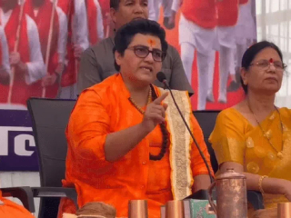 मंदिराजवळ कुणी अहिंदू प्रसाद विकत असेल, तर त्याला चोप देऊन पोलिसांच्या कह्यात द्या ! – Sadhvi Pragya Singh
