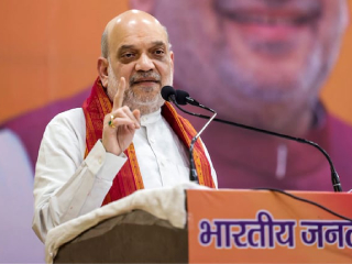 Speak In Mother Tongue : पालकांनी घरात मुलांशी मातृभाषेतच बोलावे !