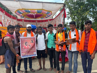 ‘लव्ह जिहाद’विरोधी कायद्याच्या मागणीसाठी सोलापूर येथे स्वाक्षरी मोहीम !