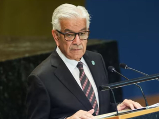 (म्हणे) ‘भारताला इतिहासाच्या पानात ढकलून देऊ !’ – Khawaja Asif
