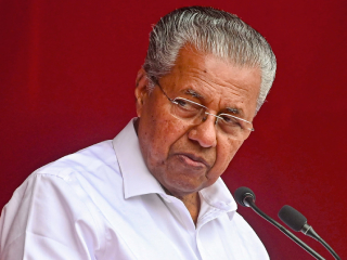 CM Pinarayi Vijayan : ‘अत्यंत गरिबीमुक्त’ होणारे केरळ देशातील पहिले राज्य बनले ! – मुख्यमंत्री विजयन् यांची घोषणा