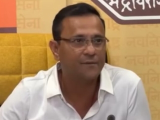 मुंबईला बाहेरचे कुणी वेठीस धरू शकत नाही ! – मनसे