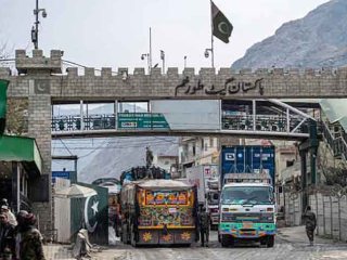 Taliban Pakistan Trade : पाकिस्तानशी ३ महिन्यांत व्यापार थांबवा !