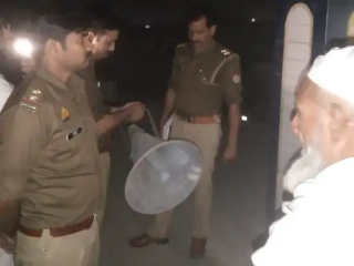 UP Loudspeakers : मुझफ्फरनगरमधील मशिदींमधून अवैधरित्या लावलेले ४० ध्वनीक्षेपक हटवले !