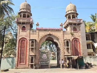अवैधरित्या हस्तांतर केलेल्या भूमी मूळ आदिवासी कुटुंबांना परत कराव्या लागणार !