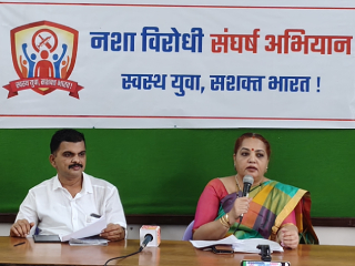 Banish SUNBURN : ‘सनबर्न’च्या नशेखोरीकडे जाणीवपूर्वक दुर्लक्ष करणारे ‘झारीतील शुक्राचार्य’ शोधा !