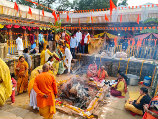 Bhojshala : भोजशाळेत शांततेत पार पडली वसंतपंचमीची पूजा आणि दर्शन