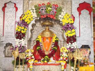 श्री क्षेत्र ओझर येथे श्री विघ्नहराचा जन्मोत्सव सोहळा भक्तीमय वातावरणात पार पडला !