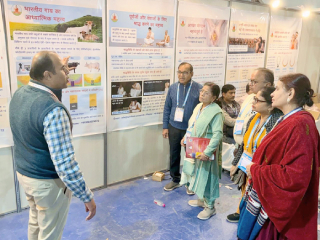 ‘माहेश्वरी जागतिक अधिवेशना’मधील ‘महर्षि अध्यात्म विश्वविद्यालया’च्या प्रदर्शनाला जिज्ञासूंचा चांगला प्रतिसाद