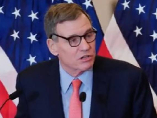 Senator Mark Warner : भारत-पाकिस्तान युद्ध ट्रम्प यांनी थांबवले नाही ! – अमेरिकेचे खासदार मार्क वॉर्नर