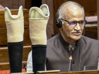 MP C Sadanandan Master : साम्यवादी पक्षांची निष्ठा लोकशाही मूल्यांशी नव्हे, तर राजकीय हिंसेशी !