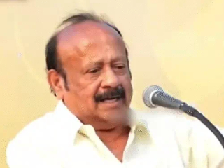 (म्हणे) ‘हिंदी भाषिकांना इंग्रजी येत नसल्याने ते तमिळनाडूमध्ये पाणीपुरी विकायला येतात !’ – M. R. K. Panneerselvam