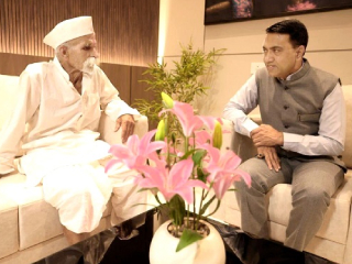 पू. भिडेगुरुजी तरुणांमध्ये राष्ट्रभक्ती आणि सांस्कृतिक अभिमान निर्माण करतात ! – मुख्यमंत्री सावंत