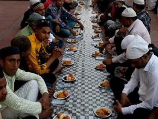 Ramzan Office Timing : छत्तीसगडमध्ये रमझानच्या काळात मुसलमान सरकारी कर्मचार्‍यांना १ घंटा आधी सुटी मिळणार नाही