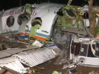 Air Ambulance Crashes : झारखंडमध्ये एअर ॲम्ब्युलन्स कोसळून विमानातील रुग्णासह ७ जणांचा मृत्यू