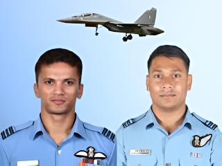 Sukhoi Jet Crash : आसाममध्ये वायूदलाचे सुखोई लढाऊ विमान कोसळले : २ वैमानिकांचा मृत्यू