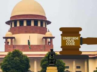 वैयक्तिक कायदे थेट अमान्य ठरवल्यास समान नागरी कायदा पर्याय ठरू शकेल ! –  Supreme Court
