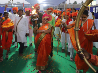 सोलापूर येथील हिंदु राष्ट्र-जागृती सभेत सहस्रो हिंदूंचा संघटितपणे हिंदु धर्मासाठी कार्य करण्याचा निर्धार !