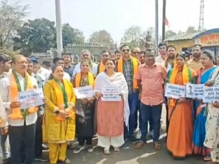 सातारा येथे खासदार राहुल गांधी यांचा भाजपकडून निषेध