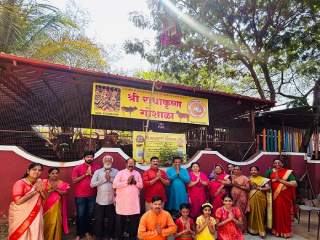 पुणे येथे सामूहिक गुढी उभारून धर्माभिमान्यांनी घेतली हिंदु राष्ट्र स्थापनेची प्रतिज्ञा !