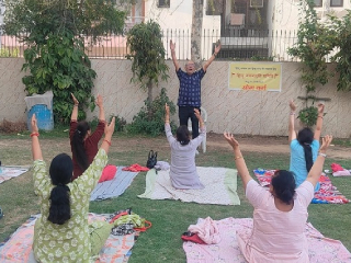 फरीदाबाद (हरियाणा) येथे हिंदु जनजागृती समितीच्या वतीने योग कार्यशाळा