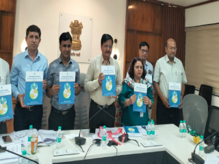 शेतीसाठी कर्ज देण्यास टाळाटाळ करणार्‍या अधिकोषांतील शासकीय ठेवी काढून घ्या ! – संतोष पाटील, जिल्हाधिकारी