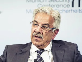 (म्हणे) ‘आम्ही निर्णायक प्रत्युत्तर देण्यास सिद्ध’ ! – Pakistan’s Defence Minister Khawaja Asif
