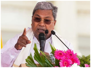 (म्हणे) ‘आमचे गांधींचे हिंदुत्व, तर भाजपचे गोडसेंचे हिंदुत्व’ !’ – Siddaramaiah