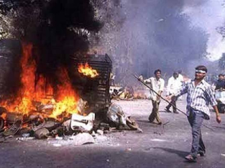 Gujarat Riots 2002  : वर्ष २००२ मधील गुजरात दंगलीतील ९ हिंदूंची निर्दोष मुक्तता  