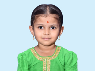 संतांप्रती भाव असलेली जालगाव, जिल्हा रत्नागिरी येथील ६१ टक्के आध्यात्मिक पातळीची चि. कृष्णाली मोरे (वय ४ वर्षे) !