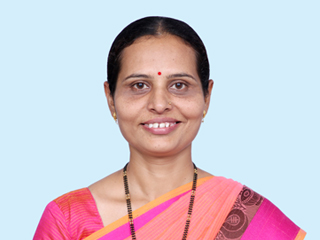 ‘साधनेत अंतर्मुखता का हवी ?’ याविषयी सच्चिदानंद परब्रह्म डॉक्टरांनी साधिकेला केलेले मार्गदर्शन