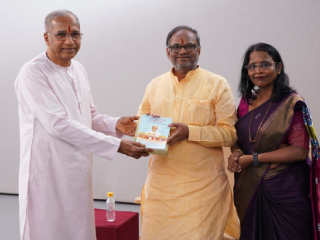 सनातनचा आश्रम देशभरातील हिंदूंना योग्य दिशा देण्याचे काम करतो ! – खासदार डॉ. अनिल बोंडे