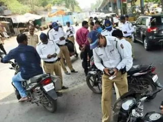 महसूल वाढीतील ‘ई-चलना’चा दुरुपयोग टाळण्यासाठी  शासन अभ्यास करणार !