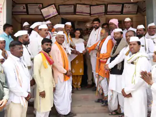 वारकरी संप्रदायाची जाणीवपूर्वक अपकीर्ती करणार्‍या विकास लवांडे यांचा सिल्लोड येथे तीव्र निषेध !