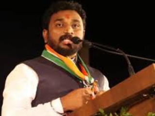(म्हणे) ‘बाहेरच्या उपर्‍यांनी छत्रपतींवर बोलावे, हे महाराष्ट्र खपवून घेणार नाही !’ – राष्ट्रवादी काँग्रेसचे अमोल मिटकरी