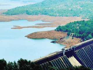 महाराष्ट्रावर पाणीटंचाईचे मोठे संकट !